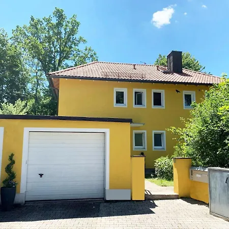 Balcony In Quiet Nobel Suburb Of In Graefelfing Apartment